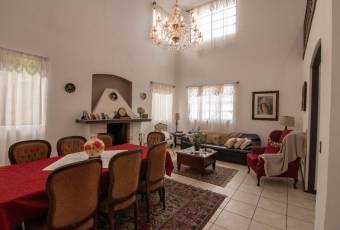 VENTA DE CASA CARTAGO, LA UNIÓN, SAN RAMÓN  