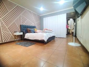 MLS-25-2417 LS VENTA CASA ULLOA HEREDIA MLS-25-2417 LS VENTA CASA ULLOA HEREDIA