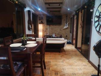 MLS-25-2417 LS VENTA CASA ULLOA HEREDIA