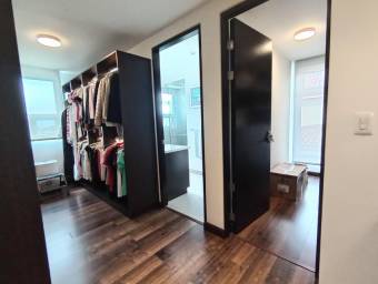 MLS-25-1931 LS VENTA CASA SAN ISIDRO HEREDIA MLS-25-1931 LS VENTA CASA SAN ISIDRO HEREDIA