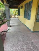Casa en Venta en Nicoya Amplio Lote y Excelente Ubicación en Barrio El Carmen Casa en Venta en Nicoya Amplio Lote y Excelente Ubicación en Barrio El Carmen