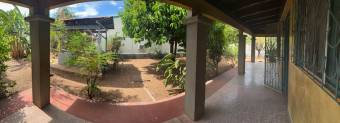 Casa en Venta en Nicoya Amplio Lote y Excelente Ubicación en Barrio El Carmen Casa en Venta en Nicoya Amplio Lote y Excelente Ubicación en Barrio El Carmen