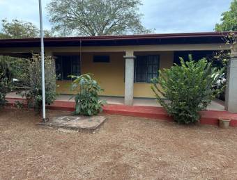 Casa en Venta en Nicoya Amplio Lote y Excelente Ubicación en Barrio El Carmen Casa en Venta en Nicoya Amplio Lote y Excelente Ubicación en Barrio El Carmen