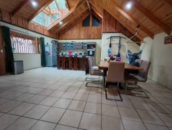 MLS-25-1957 LS VENTA CASA SAN RAFAEL HEREDIA MLS-25-1957 LS VENTA CASA SAN RAFAEL HEREDIA