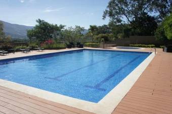 Se alquila moderno apartamento en condominio de Guácima 25-1941