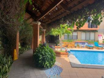 Se alquila apartamento amoblado en La Sabana 25-1908