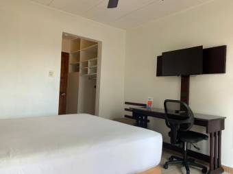 Se alquila apartamento amoblado en La Sabana 25-1908