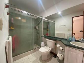 Se alquila apartamento amoblado en La Uruca San José 25-1912