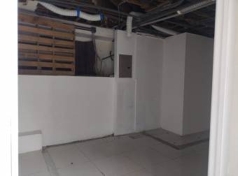 ALQUILER DE LOCAL COMERCIAL, SAN JOSE, AVENIDA CENTRAL. 