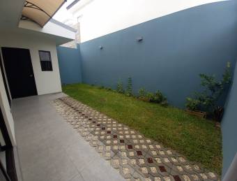 TRES RIOS CONDOMINIO DISTRITO SAN JUAN VENDO CASA NUEVA ₡160.000.000