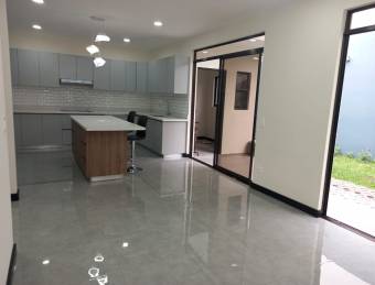 TRES RIOS CONDOMINIO DISTRITO SAN JUAN VENDO CASA NUEVA ₡160.000.000