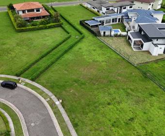 845 m2 lot for sale in Los Manzanos condominium in Ciudad Hacienda Los Reyes 845 m2 lot for sale in Los Manzanos condominium in Ciudad Hacienda Los Reyes