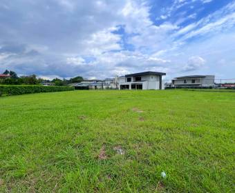 845 m2 lot for sale in Los Manzanos condominium in Ciudad Hacienda Los Reyes 845 m2 lot for sale in Los Manzanos condominium in Ciudad Hacienda Los Reyes