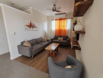 MLS-25-1159 LS VENTA CASA GARABITO JACO MLS-25-1159 LS VENTA CASA GARABITO JACO