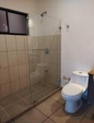 Se alquila cómodo apartamento cerca de oxigeno 25-1955