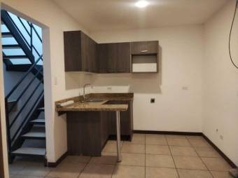 Se alquila cómodo apartamento cerca de oxigeno 25-1955