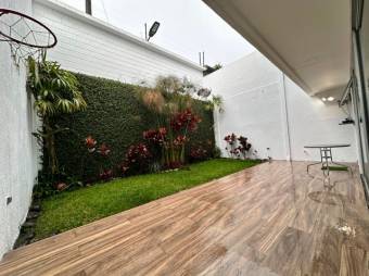 MLS-25-2019 LS VENTA CASA VASQUEZ CORONADO MLS-25-2019 LS VENTA CASA VASQUEZ CORONADO
