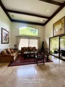 Casa de lujo en venta Mora Ciudad Colon $875.000 (en condominio