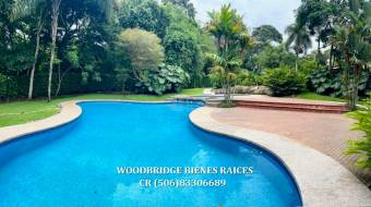 Casa de lujo en venta Mora Ciudad Colon $875.000 (en condominio