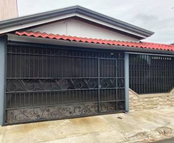 House for sale in Lisboa Urbanization, Plywood, Alajuela