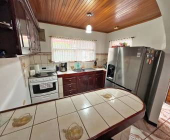 House for sale in Lisboa Urbanization, Plywood, Alajuela