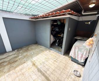 House for sale in Lisboa Urbanization, Plywood, Alajuela