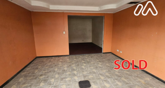 Casa - 3 habitaciones , 1 baño y 1/2, área de pila (Cartago distrito Occidental) Casa - 3 habitaciones , 1 baño y 1/2, área de pila (Cartago distrito Occidental)