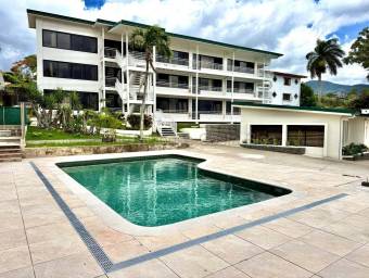 Se alquila apartamento en Escazú San José 26-1239