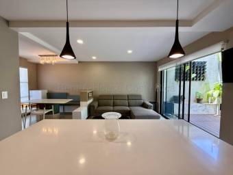 Se alquila casa en Escazú San José 26-2098 Se alquila casa en Escazú San José 26-2098