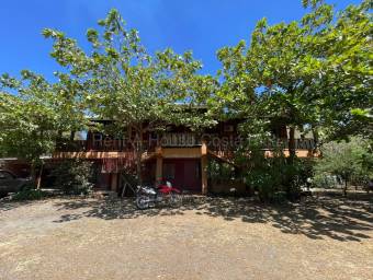 Venta de Propiedad (4 APARTAMENTOS) en Santa Cruz de Guanacaste. RAH 26-1653