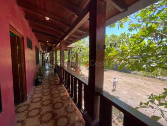 Venta de Propiedad (4 APARTAMENTOS) en Santa Cruz de Guanacaste. RAH 26-1653