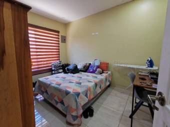 MLS-26-2092 LS VENTA CASA AMUEBLADA SAN ISIDRO ALAJUELA CONTACTENOS AL # 86127562