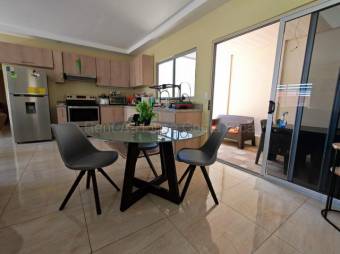 MLS-26-2092 LS VENTA CASA AMUEBLADA SAN ISIDRO ALAJUELA CONTACTENOS AL # 86127562