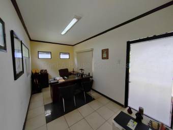 Alquiler de Bodega en Oreamuno-Cot, Cartago. 