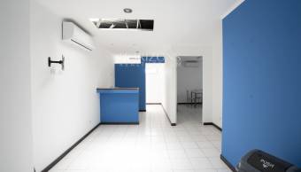 ¡Venta! Casa con Uso de Suelo Mixto en San Jose Barrio Naciones Unidas / 6 habitaciones  