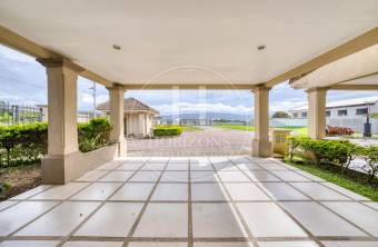 Casa con Jardín en Venta en Condominio Karataba en Taras de Cartago 3 Habitaciones noj1172 Casa con Jardín en Venta en Condominio Karataba en Taras de Cartago 3 Habitaciones noj1172