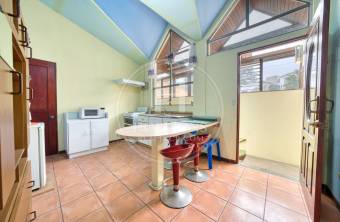 Se Vende Casa de Una Planta en Curridabat con Apartamento Independiente 6 Habitaciones noj Se Vende Casa de Una Planta en Curridabat con Apartamento Independiente 6 Habitaciones noj
