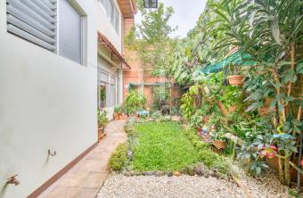 Se Vende Casa de Una Planta en Curridabat con Apartamento Independiente 6 Habitaciones noj Se Vende Casa de Una Planta en Curridabat con Apartamento Independiente 6 Habitaciones noj