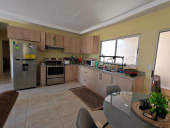 Venta de Casa en San Isidro de Alajuela. RAH 26-2092 Venta de Casa en San Isidro de Alajuela. RAH 26-2092