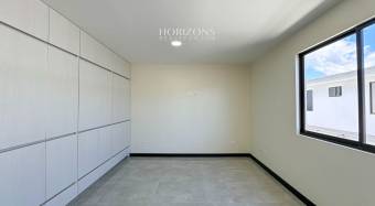 Amplia Casa Nueva en Condominio Distrito San Juan 249m2 nja1202