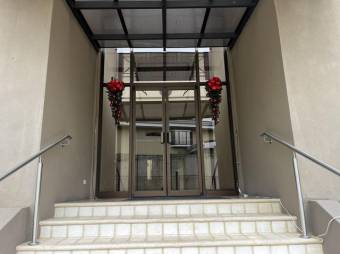 Venta de Apartamento en Sánchez de Curridabat.