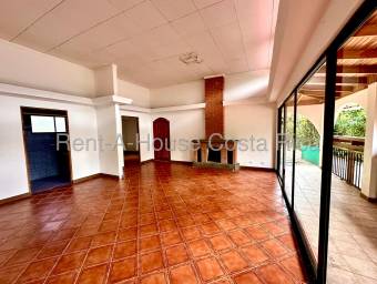 Venta de casa campestre con potencial gastronómico #26-1592 GS Venta de casa campestre con potencial gastronómico #26-1592 GS