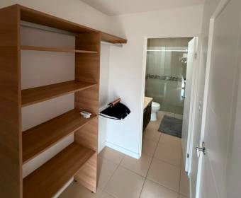 Casa de 3 habitaciones en alquiler en Lomas de Santa Ana