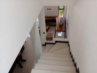 Venta de Casa en Moravia-San Vicente. RAH 25-992 