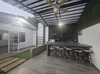 VENTA DE CASA EN RESIDENCIAL VILLAFLORES, SAN LORENZO, HEREDIA