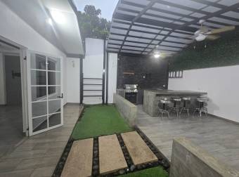 VENTA DE CASA EN RESIDENCIAL VILLAFLORES, SAN LORENZO, HEREDIA