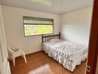 Casa amplia en venta en Aserrí con terraza y ambiente familiar #26-844 GS