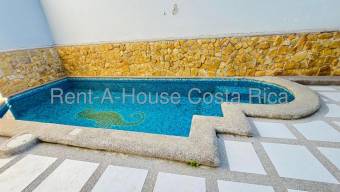 Venta de Casa de Playa en Garabito-Tárcoles.
