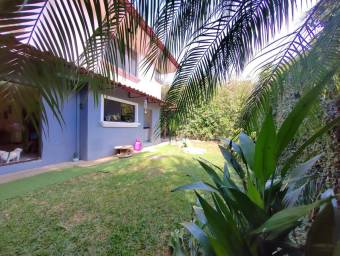 Venta de Casa en Pozos de Santa Ana. 