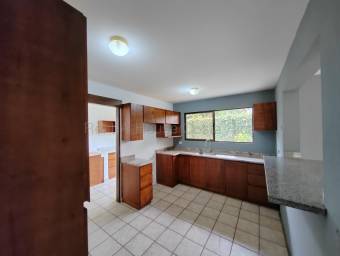Venta de Casa en Pozos de Santa Ana. 